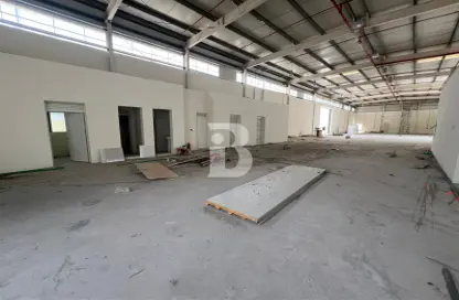 Warehouse - Studio for rent in Saih Shuaib 2 - Dubai Industrial City - Dubai
