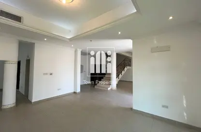 Villa - 4 Bedrooms - 5 Bathrooms for rent in Khalifa City - Abu Dhabi