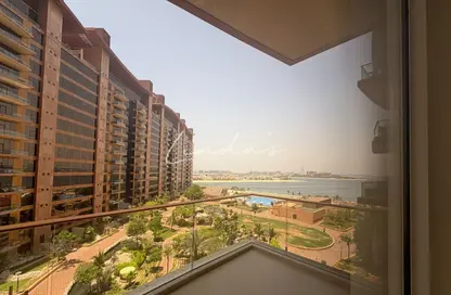Apartment - 3 Bedrooms - 4 Bathrooms for rent in Sapphire - Tiara Residences - Palm Jumeirah - Dubai