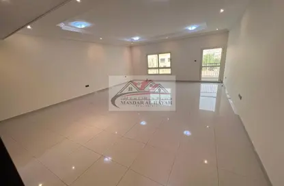 فيلا - 5 غرف نوم - 7 حمامات للايجار في حوشي 1 - حوشي - البادي - الشارقة