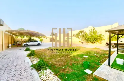 Villa - 4 Bedrooms - 6 Bathrooms for rent in Al Ramaqiya - Wasit - Sharjah