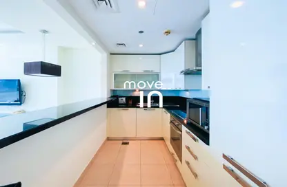 Apartment - 1 Bedroom - 2 Bathrooms for rent in Bonnington Tower - JLT Cluster J - Jumeirah Lake Towers - Dubai