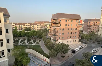 شقة - غرفة نوم - 1 حمام للايجار في منزل شيرلوك 1 - منزل شيرلوك - مدينة السيارات - دبي