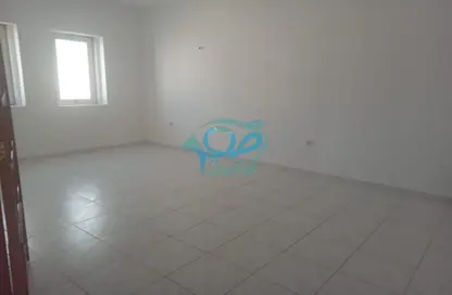 Empty Room image for: Apartment - 2 Bedrooms - 3 Bathrooms for rent in Al Nahyan Camp - Abu Dhabi, Image 1