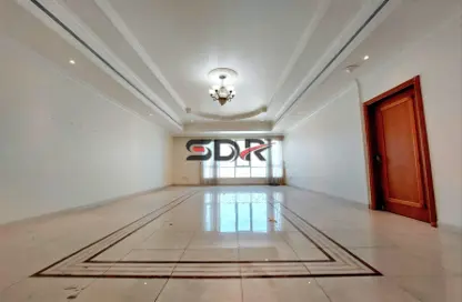 Apartment - 3 Bedrooms - 5 Bathrooms for rent in Al Safa Tower - Khalidiya Street - Al Khalidiya - Abu Dhabi