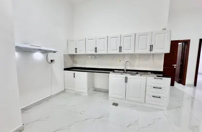 شقة - 3 غرف نوم - 3 حمامات للايجار في أولفيرا - مدينة زايد (مدينة خليفة ج) - مدينة خليفة - أبوظبي