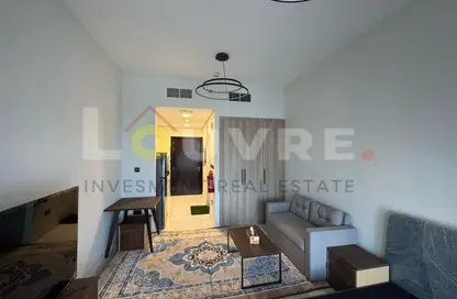 Apartment - Studio - 1 Bathroom for rent in The Gate - Masdar City - Abu Dhabi