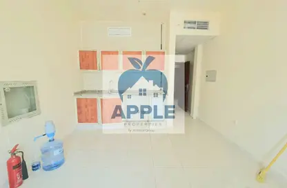 Apartment - Studio - 1 Bathroom for rent in Muwailih Building - Muwaileh - Sharjah