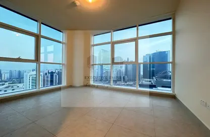 Empty Room image for: Apartment - 3 Bedrooms - 4 Bathrooms for rent in Al Jaber Building - Al Hosn - Al Khalidiya - Abu Dhabi, Image 1