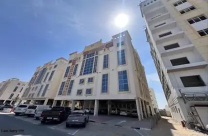شقة - غرفة نوم - 2 حمامات للبيع في قرية الاميرة - الياسمين - عجمان