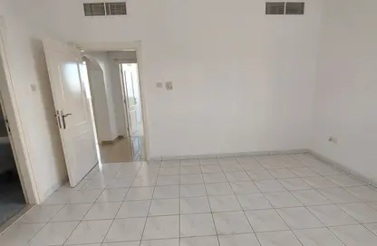 Apartment - 3 Bedrooms - 3 Bathrooms for rent in Al Qasimia - Sharjah