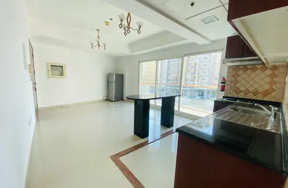 Apartment - 1 Bedroom - 1 Bathroom for rent in Dubai Silicon Oasis - Dubai