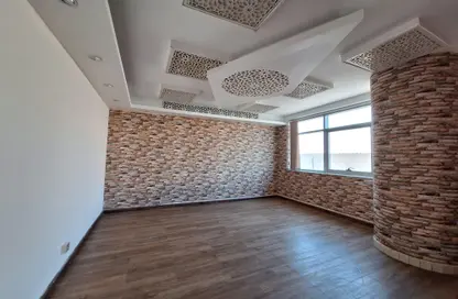 Office Space - Studio - 1 Bathroom for rent in Makeen Al Khabisi Warehouse Complex - Al Khabisi - Deira - Dubai