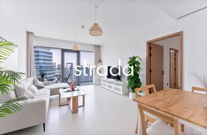 Apartment - 2 Bedrooms - 2 Bathrooms for sale in Vida Residences Dubai Marina - Dubai Marina - Dubai