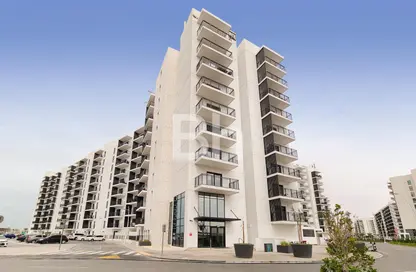 Apartment - 1 Bedroom - 1 Bathroom for rent in Waters Edge - Yas Island - Abu Dhabi
