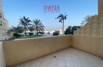 شقة - غرفة نوم - 2 حمامات للايجار في كهرمان - باب البحر - جزيرة المرجان - رأس الخيمة