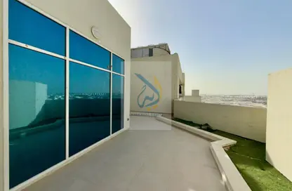 Apartment - 3 Bedrooms - 3 Bathrooms for rent in Azizi Plaza - Al Furjan - Dubai