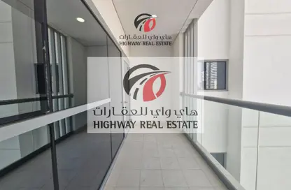 Apartment - 1 Bedroom - 2 Bathrooms for rent in Jumeirah Garden City - Al Satwa - Dubai