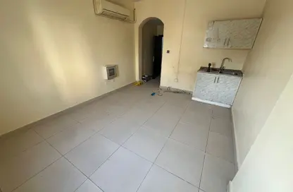 Apartment - Studio - 1 Bathroom for rent in Al Rashidiya Towers - Al Rashidiya - Ajman Downtown - Ajman