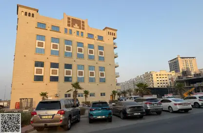 شقة - 1 حمام للبيع في قرية الاميرة - الياسمين - عجمان