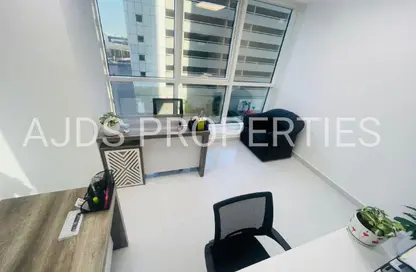 Office Space - Studio - 1 Bathroom for rent in Aspin Tower - Sheikh Zayed Road - Dubai