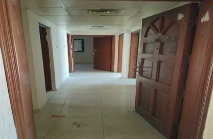 Apartment - 2 Bedrooms - 2 Bathrooms for rent in Al Rumailah building - Al Rumailah 2 - Al Rumaila - Ajman