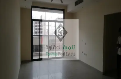 Empty Room image for: Apartment - 2 Bedrooms - 2 Bathrooms for rent in Al Tallah 2 - Ajman, Image 1