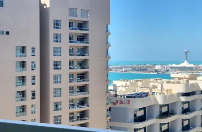 Apartment - 4 Bedrooms - 6 Bathrooms for rent in Crescent Tower 1 - Crescent Towers - Al Khalidiya - Abu Dhabi