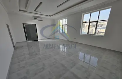 Empty Room image for: Villa - 7 Bedrooms for sale in Madinat Al Riyad - Abu Dhabi, Image 1