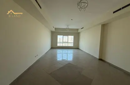 Apartment - 3 Bedrooms - 4 Bathrooms for rent in Al Majaz 1 - Al Majaz - Sharjah