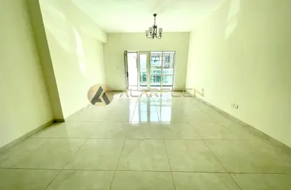 Apartment - 1 Bedroom - 2 Bathrooms for rent in Golden Homes Building - Jumeirah Village Circle - Dubai