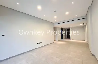 شقة - 2 غرف نوم - 4 حمامات للايجار في مبنى منخول - منخول - بر دبي - دبي