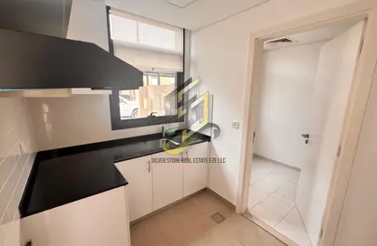 Townhouse - 2 Bedrooms - 3 Bathrooms for rent in Nasma Residence - Al Tai - Sharjah