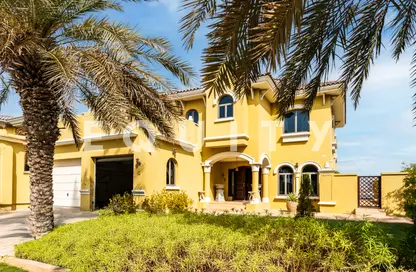 Villa - 4 Bedrooms - 5 Bathrooms for rent in Garden Homes Frond D - Garden Homes - Palm Jumeirah - Dubai