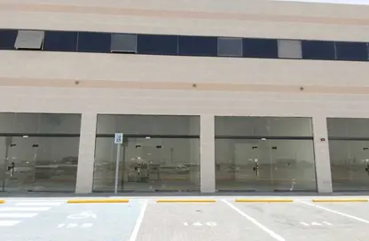 Shop - Studio - 1 Bathroom for rent in Mafraq Industrial Area - Abu Dhabi