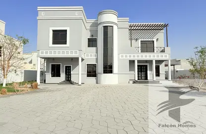 Villa - 5 Bedrooms - 7 Bathrooms for rent in Nad Al Sheba 4 - Nad Al Sheba - Dubai