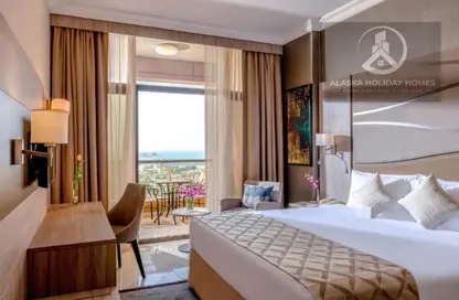 Apartment - 1 Bedroom - 1 Bathroom for rent in Two Seasons Hotel  and  Apartments - Dubai Media City - Dubai