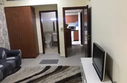 Apartment - 1 Bedroom - 2 Bathrooms for rent in Universal Apartments - International City - Dubai
