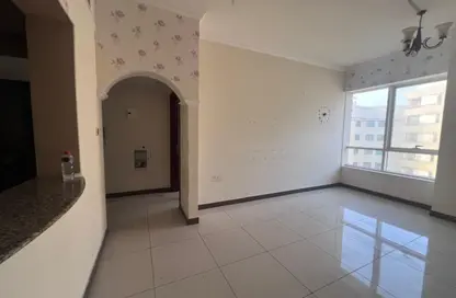 شقة - غرفة نوم - 2 حمامات للايجار في المحطة - القاسمية - الشارقة