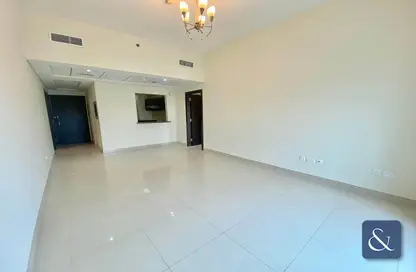 شقة - غرفة نوم - 2 حمامات للايجار في برمودا فيوز - مدينة دبي الرياضية - دبي
