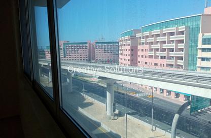 Apartment - 1 Bedroom - 1 Bathroom for rent in The Gardens Buildings - The Gardens - Dubai