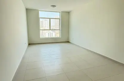 Apartment - 2 Bedrooms - 3 Bathrooms for rent in New Al Taawun Road - Al Taawun - Sharjah