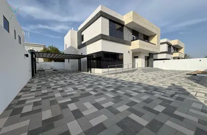 Villa - 4 Bedrooms - 7 Bathrooms for rent in Ramlat Zakher - Zakher - Al Ain