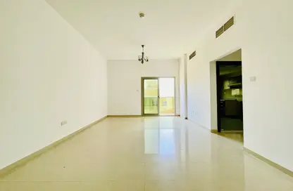 شقة - غرفة نوم - 2 حمامات للايجار في مبنى الخير - واحة السيليكون - دبي