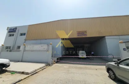 Warehouse - Studio - 6 Bathrooms for rent in Mussafah - Abu Dhabi