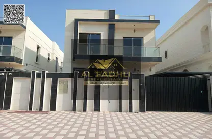Villa - 5 Bedrooms - 7 Bathrooms for sale in Al Mowaihat 2 - Al Mowaihat - Ajman