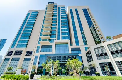 Apartment - 1 Bedroom - 2 Bathrooms for rent in Vida Residence - The Hills - Dubai