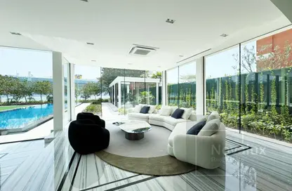 Villa - 7 Bedrooms - 4 Bathrooms for sale in XXII Carat - Palm Jumeirah - Dubai