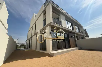 Villa - 5 Bedrooms - 6 Bathrooms for rent in Aura Gardens - Tilal Al Ghaf - Dubai