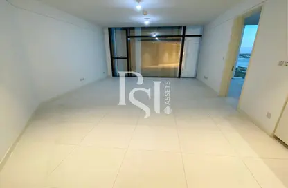 شقة - غرفة نوم - 2 حمامات للايجار في ابراج ار دي كاي - نجمة أبوظبي - جزيرة الريم - أبوظبي شقة - غرفة نوم - 2 حمامات للايجار في ابراج ار دي كاي - نجمة أبوظبي - جزيرة الريم - أبوظبي